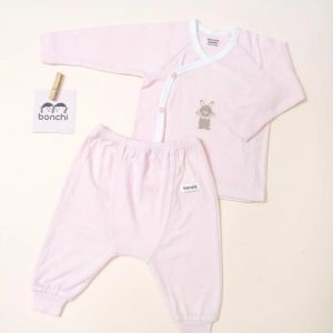 Bộ quần áo dài sơ sinh nút lệch Bonchi hồng- Newborn