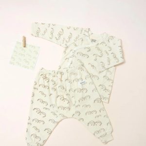 Bộ quần áo dài sơ sinh nút lệch Bonchi be- Newborn